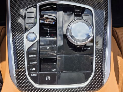 New 2026 BMW X5 M60i image 25