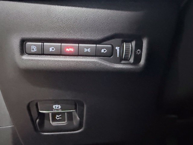 Used 2026 Jeep Cherokee Limited AWD/4WD image 28