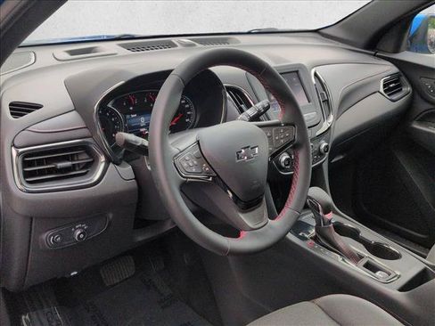 Used 2024 Chevrolet Equinox RS FWD image 10