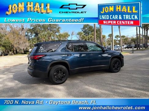 Certified 2023 Chevrolet Traverse LS w/ Midnight/Sport Edition image 9