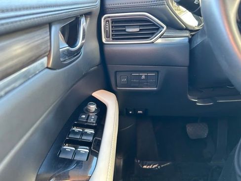 Used 2023 MAZDA CX-5 AWD 2.5 S w/ Premium Package image 17