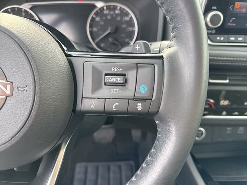 Certified 2023 Nissan Rogue SV w/ SV Premium B Package image 28