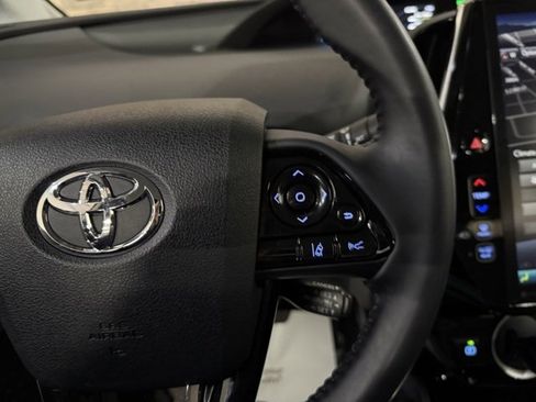Used 2022 Toyota Prius Prime XLE image 16