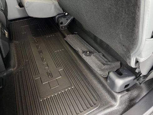 New 2026 Ford F250 XL w/ XL Chrome Package image 11