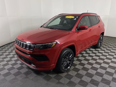 Used 2022 Jeep Compass Limited w/ (RED) Package image 13