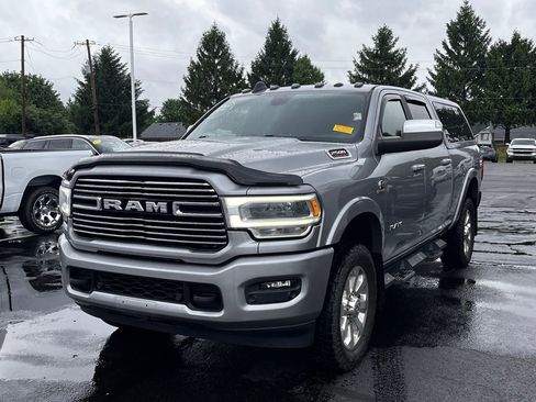 Used 2019 RAM 2500 Laramie AWD/4WD image 2