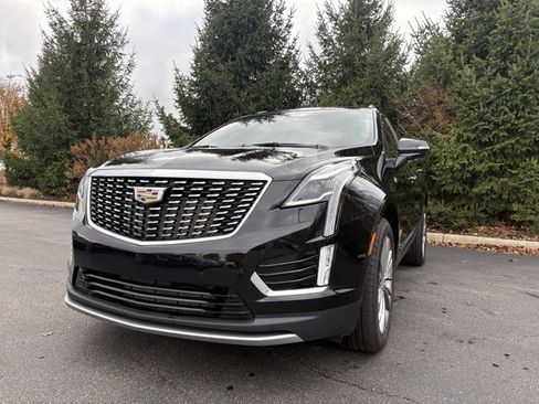 Certified 2024 Cadillac XT5 Premium Luxury w/ LPO, Floor Liner Package image 1