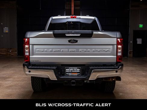 Used 2022 Ford F250 XLT w/ XLT Premium Package image 7