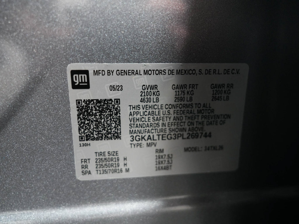 Used 2023 GMC Terrain SLE w/ Driver Convenience Package AWD/4WD image 13