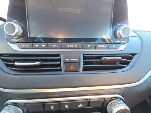 Used 2020 Nissan Altima 2.5 SR image 25