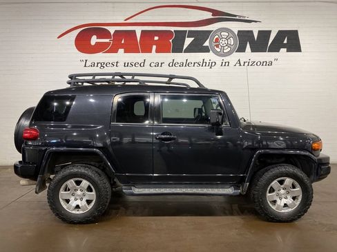 Used 2007 Toyota FJ Cruiser 4WD image 1