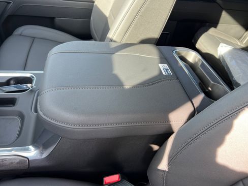 New 2025 Chevrolet Silverado 1500 LTZ w/ LTZ Premium Package image 14