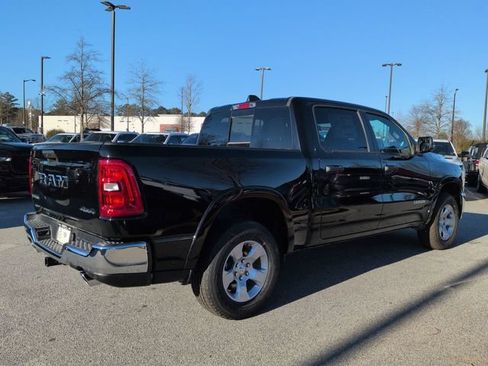 New 2026 RAM 1500 Big Horn AWD/4WD image 4