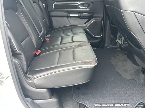 Used 2022 RAM 1500 Laramie AWD/4WD image 15