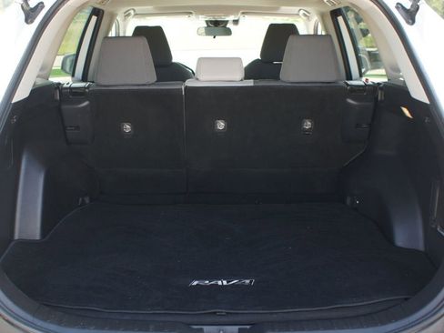 Used 2019 Toyota RAV4 XLE image 16