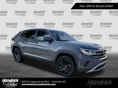 Used 2023 Volkswagen Atlas Cross Sport SE w/ Black Wheel Package