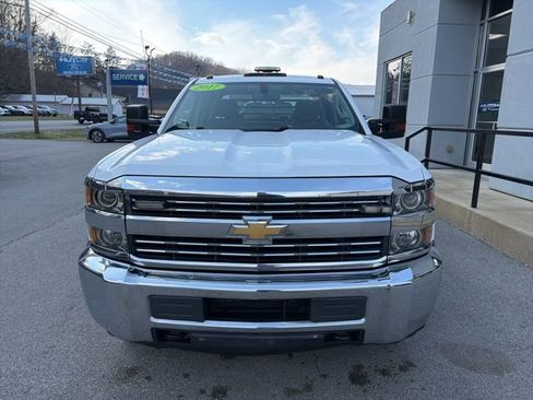 Used 2017 Chevrolet Silverado 3500 W/T w/ WT Convenience Package image 6