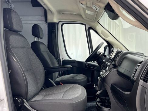 Used 2023 RAM ProMaster 3500 FWD image 31