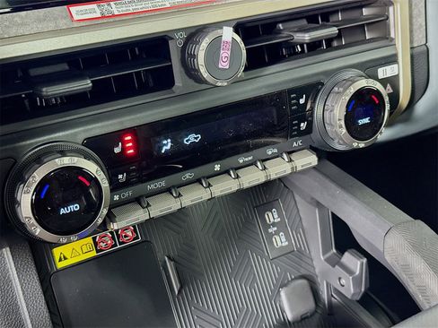 New 2025 Toyota Tacoma Trailhunter image 16