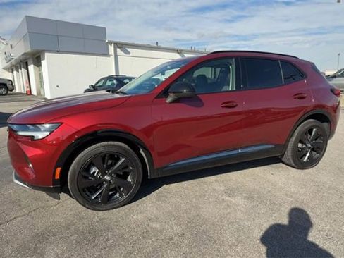 Used 2023 Buick Envision Preferred image 4