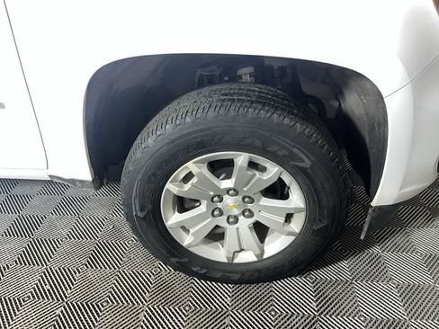 Used 2022 Chevrolet Colorado LT w/ Fleet Safety Package image 10