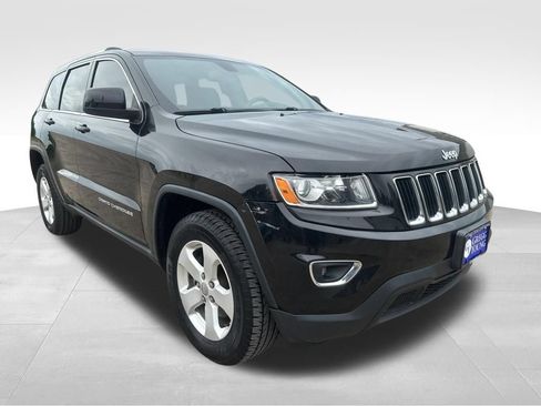 Used 2014 Jeep Grand Cherokee Laredo w/ Quick Order Package 23E AWD/4WD image 8