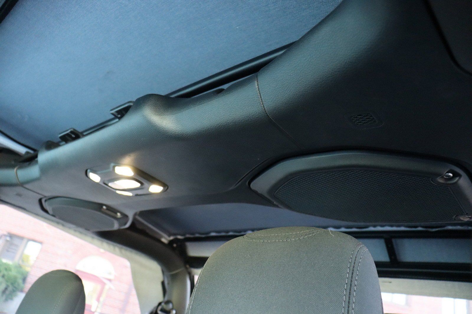 Used 2021 Jeep Wrangler Rubicon AWD/4WD image 33