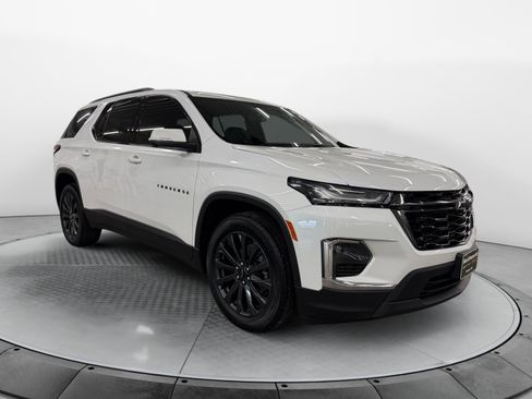 Used 2023 Chevrolet Traverse RS AWD/4WD image 4