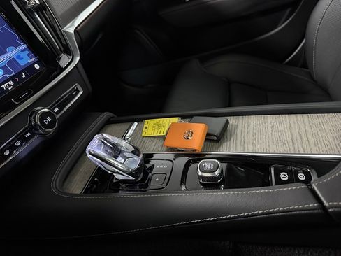 Used 2023 Volvo S90 B6 Ultimate w/ Protection Package Premier image 14