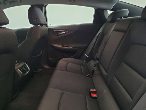 Used 2023 Chevrolet Malibu LT FWD image 18