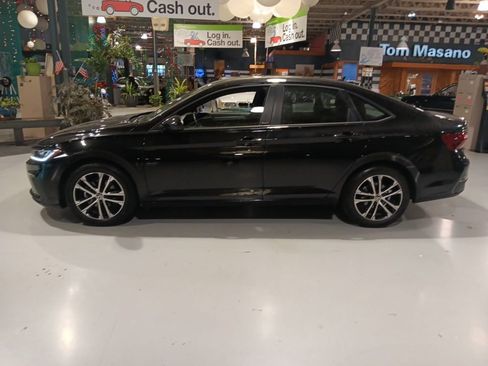 Used 2025 Volkswagen Jetta Sport FWD image 14