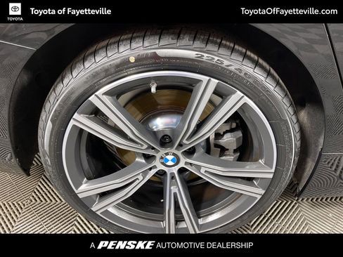 Used 2024 BMW 330i 330i w/ Premium Package image 18