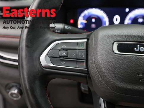 Used 2022 Jeep Compass Trailhawk w/ Trailhawk Elite Group AWD/4WD image 15