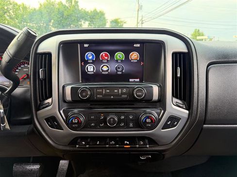 Used 2014 GMC Sierra 1500 SLT w/ SLT Crew Cab Value Package AWD/4WD image 23