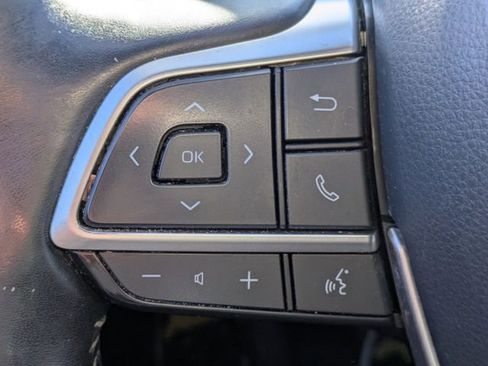 Certified 2022 Toyota Highlander Platinum image 29