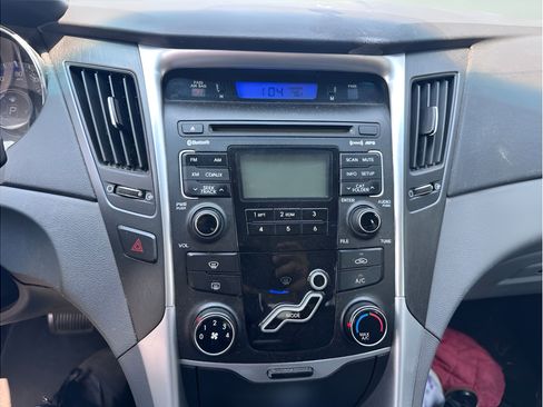 Used 2011 Hyundai Sonata GLS FWD image 18