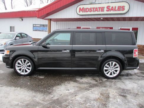 Used 2011 Ford Flex SEL w/ Rapid Spec Order Code image 4