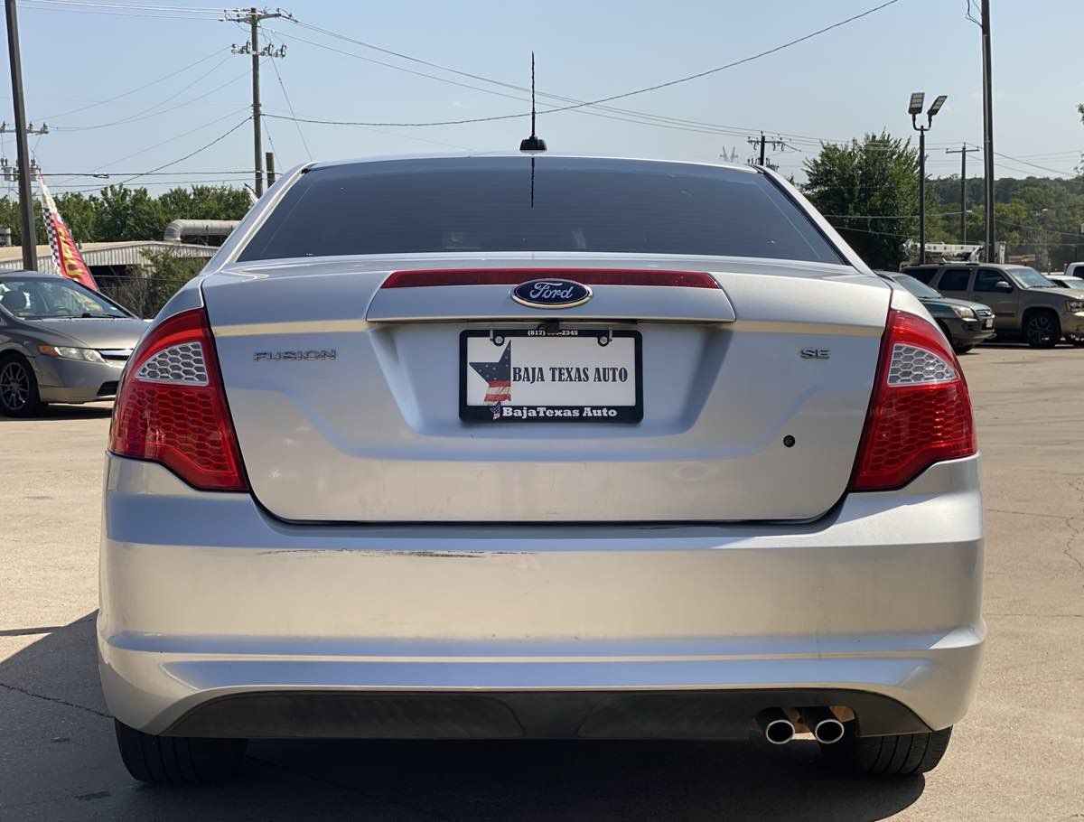 Used 2012 Ford Fusion SE FWD image 6