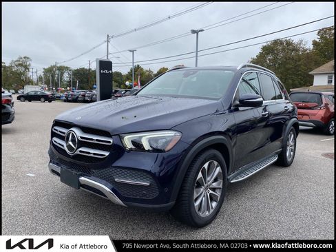 Used 2020 Mercedes-Benz GLE 450 4MATIC image 1
