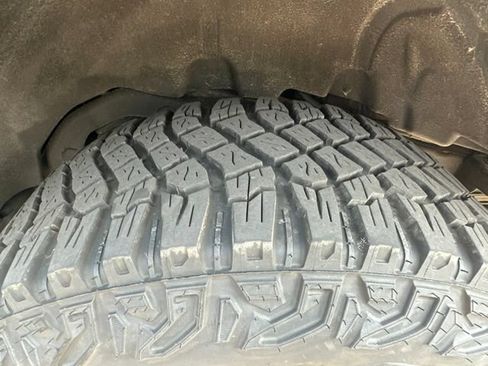 Used 2024 Ford Bronco Outer Banks AWD/4WD image 6
