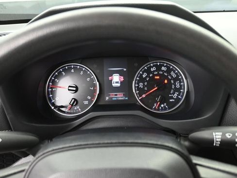 Used 2019 Toyota RAV4 LE w/ All Weather Liner Package AWD/4WD image 33