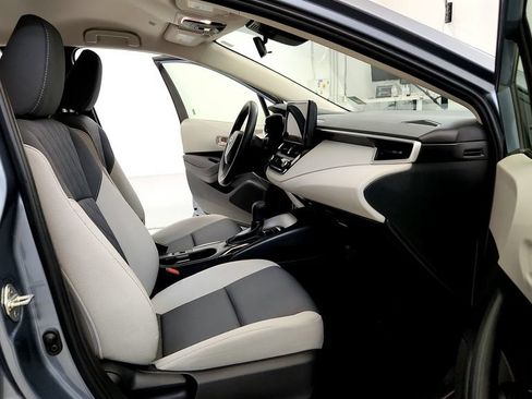 Used 2023 Toyota Corolla LE w/ Carpet Mat Package (TMS) FWD image 17