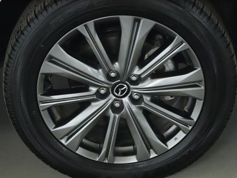 Certified 2025 MAZDA CX-5 Signature image 10