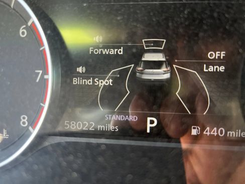 Certified 2023 Nissan Rogue SV FWD image 10