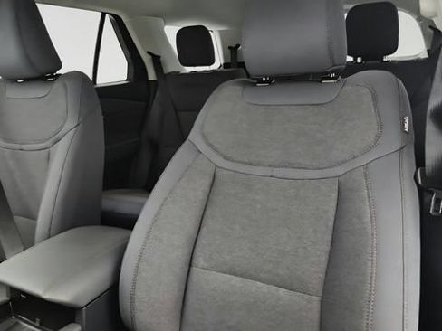 New 2026 Ford Explorer Active AWD/4WD image 9