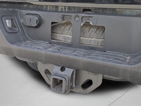 Used 2019 Toyota Tundra SR5 AWD/4WD image 22