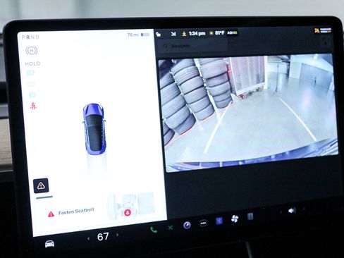 Used 2018 Tesla Model 3 RWD image 23
