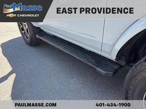 Used 2023 Ford Bronco Outer Banks AWD/4WD image 9