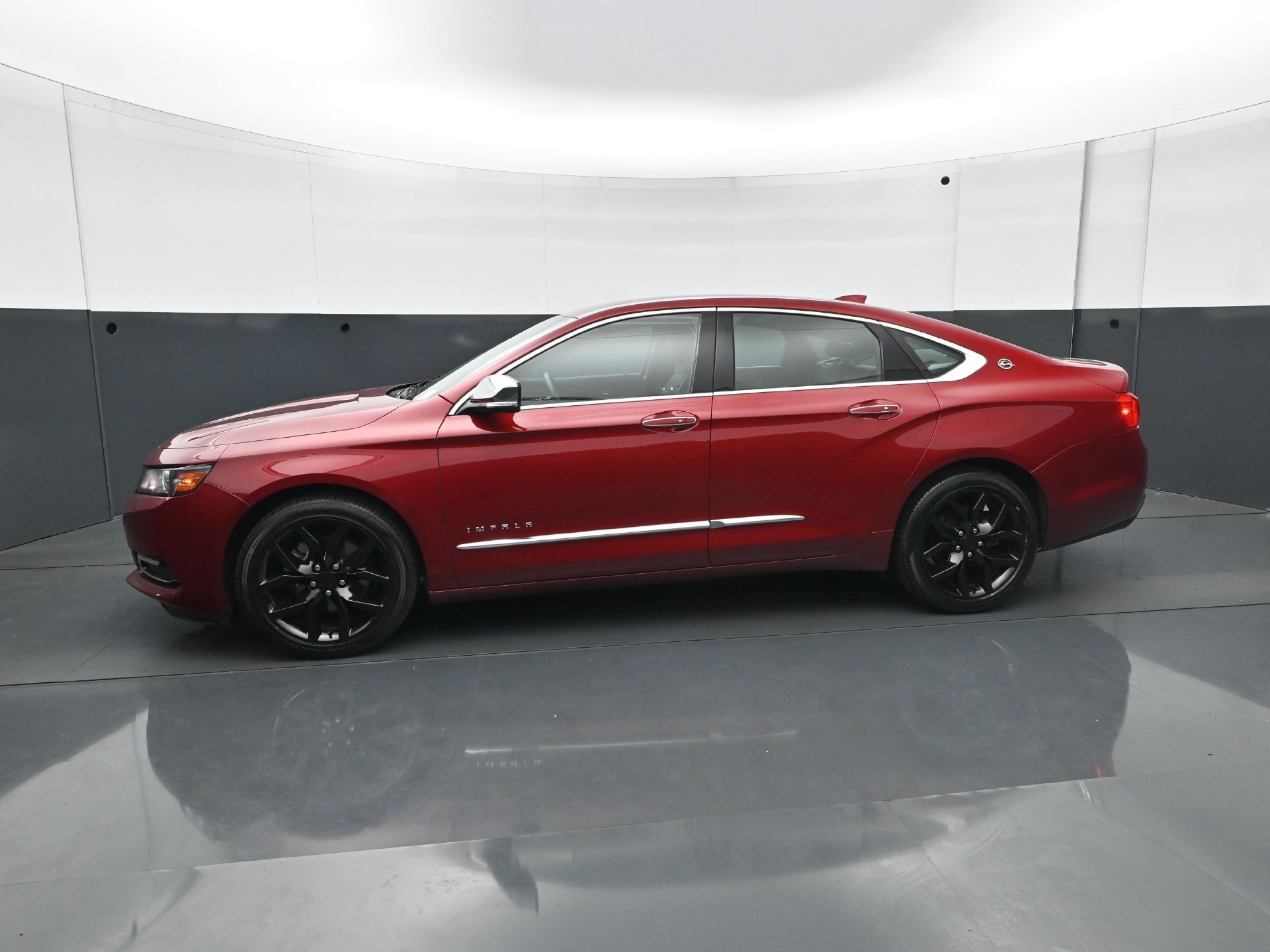 Used 2020 Chevrolet Impala Premier FWD image 3