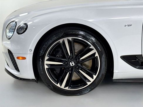 Used 2022 Bentley Continental GT AWD/4WD image 38